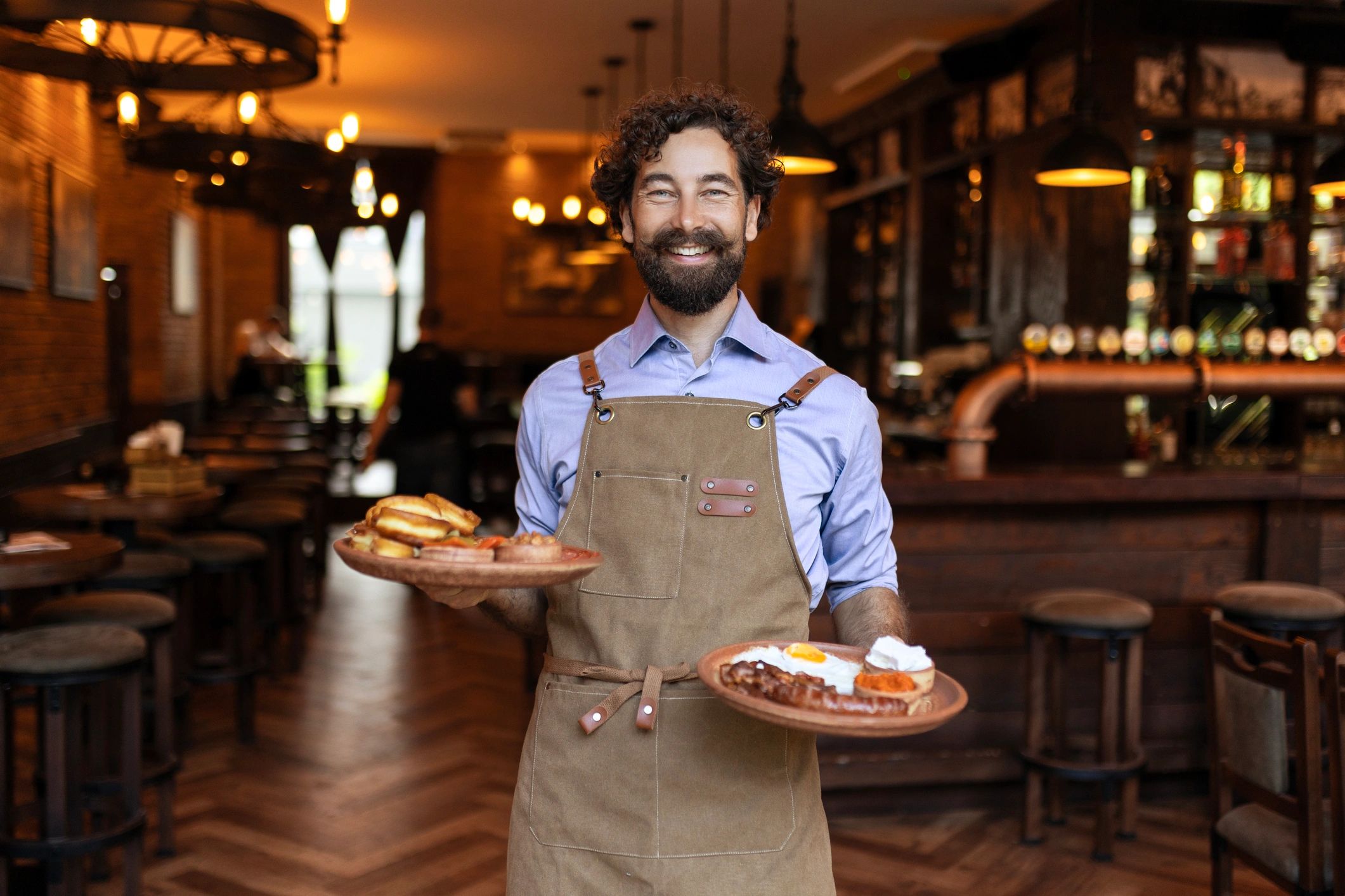 Irish pub waitstaff